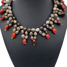 Load image into Gallery viewer, Star shaped red and grey seed necklace
