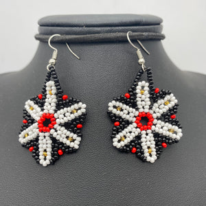 Hanging contrast flower earrings